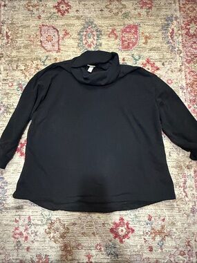 Ava & Viv Black Ribbed Turtleneck Top